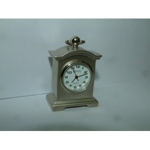 Reloj pequeño de sobremesa